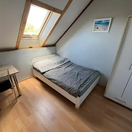 Holiday home Dom I Nad Morzem I Jeziorem - - Jaroslawiec
